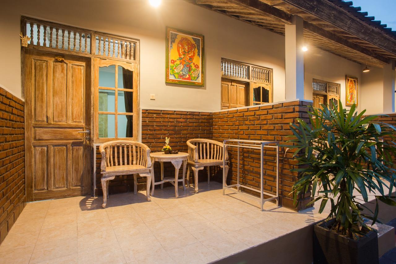 Krisna Homestay Canggu  Exterior photo