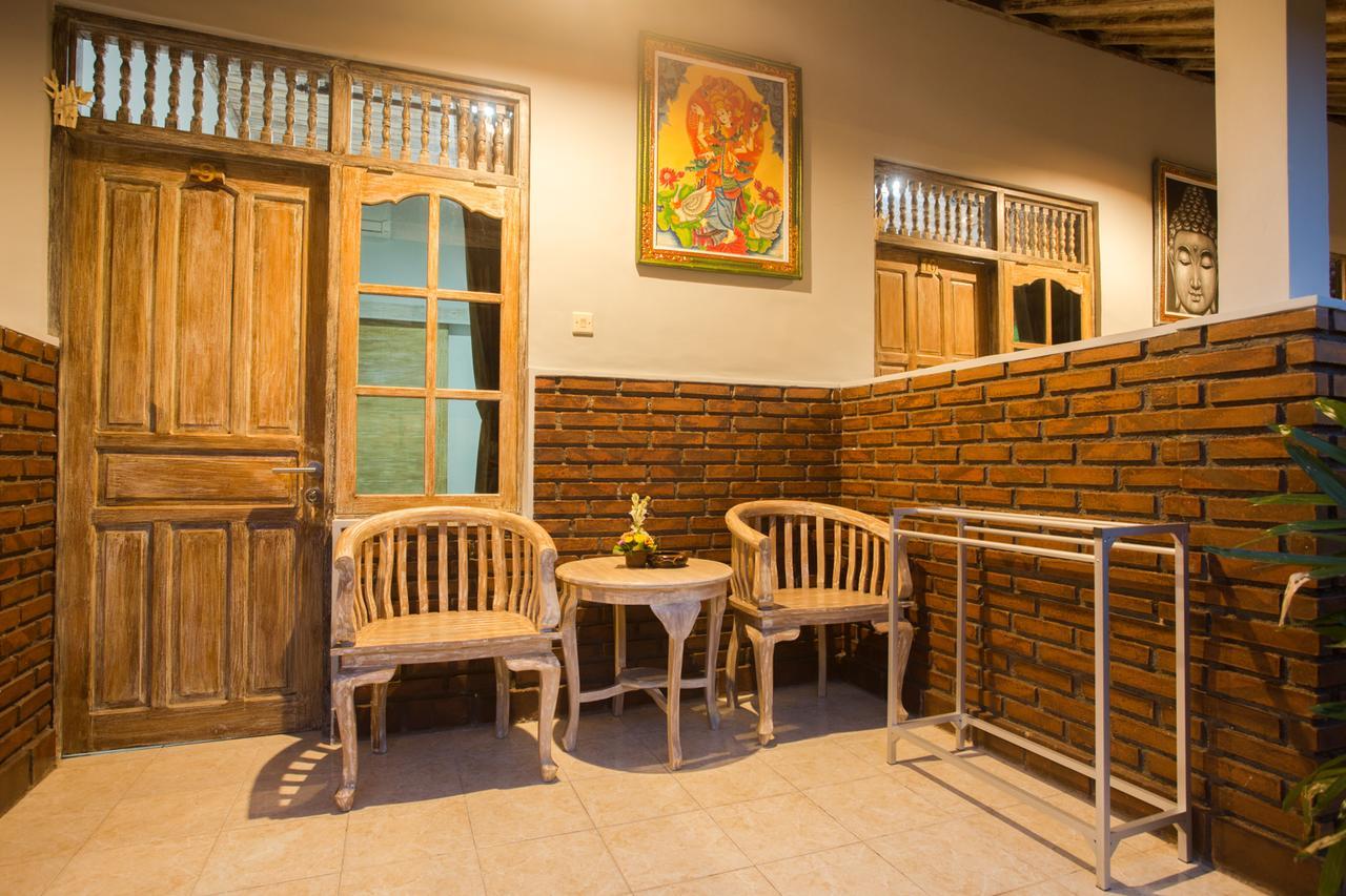 Krisna Homestay Canggu  Exterior photo